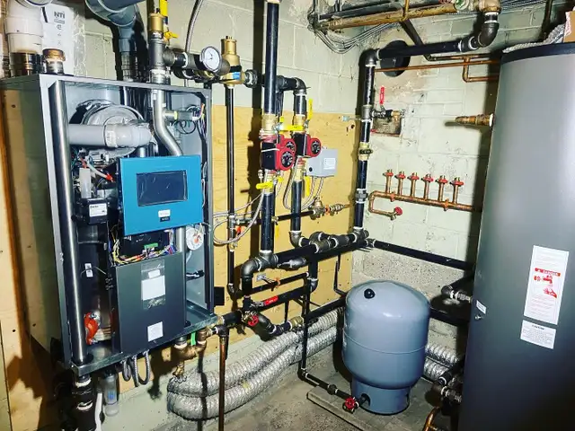 GAS LINES • INFLOOR HEATING • SNOWMELT • RADIATORS (647)656-8172