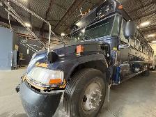 BUS À VENDRE - BUS FOR SALE 9000,00$