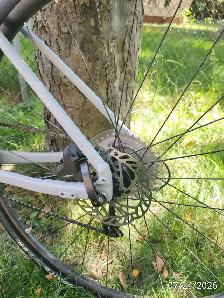 Giant Fastroad M2 bike for sale - Photo 10