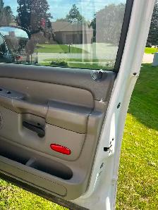2005 dodge hemi truck PARTS ONLY
