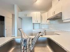 Cession de Bail Superbe Condo Locatif 4 1/2 Ste-Dorothée Laval - Photo 3