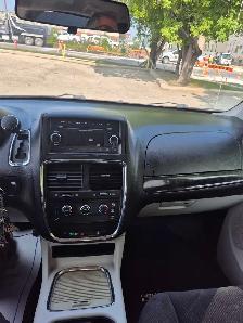Low Km 16 Grand Caravan Rear Entry Wheelchair - Photo 5