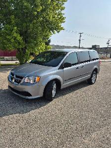 Low Km 16 Grand Caravan Rear Entry Wheelchair - Photo 9