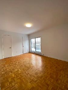 4 ½ Nouveau Rosemont 2ième Étage Très Propre et Bien Entretenue - Photo 8