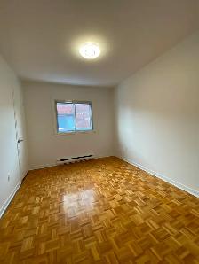 4 ½ Nouveau Rosemont 2ième Étage Très Propre et Bien Entretenue - Photo 9