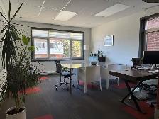 ✨ Bureau tout inclut à louer – Centre-ville de Saint-Lambert - Photo 2