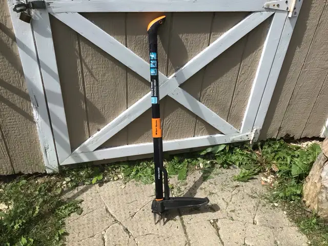 Fiskars deluxe stand-up weed puller