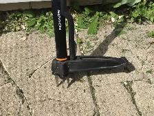 Fiskars deluxe stand-up weed puller - Photo 3