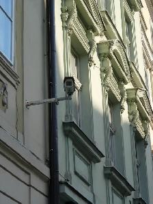 4K Security Cameras And Alarm System – Day & Night Monitoring - Photo 2
