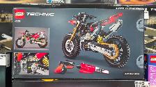 LEGO Technic Ducati Desmo450 MX Factory 42238 - BRAND NEW - Photo 2
