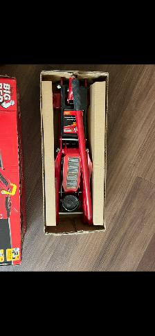 Never Used car jack Big Red - hydraulic jack - Photo 2