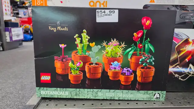 LEGO Botanicals Tiny Plants 10329 - BRAND NEW