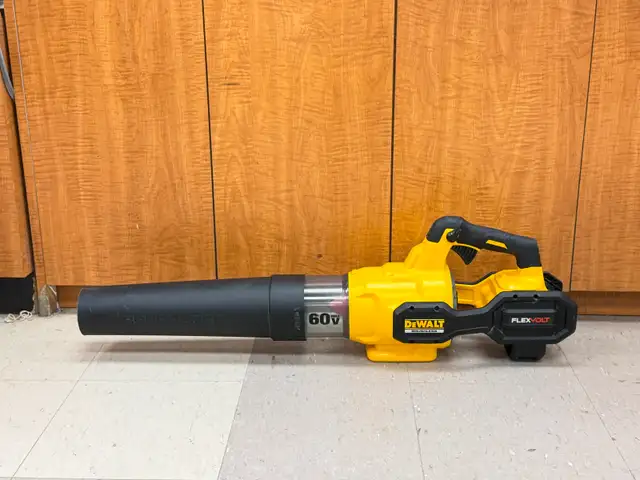 DEWALT DCBL772 60V MAX FLEXVOLT Handheld Blower – $229