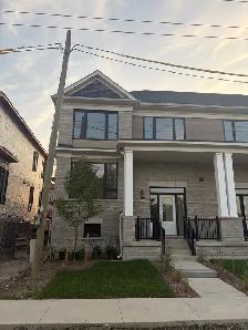4 bedroom in Lindsay Ontario