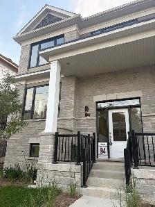 4 bedroom in Lindsay Ontario - Photo 3