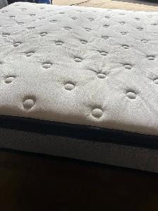 king size mattress good condition - Photo 2