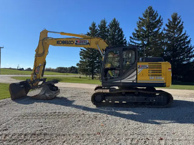 Kobelco SK130 Excavator For Rent!
