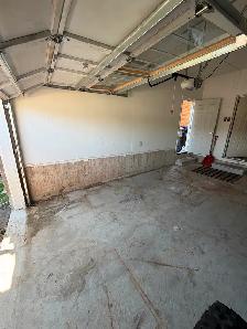 Best Junk Removal Prices in Brampton — Curbside From $99 ⚡️ - Photo 5