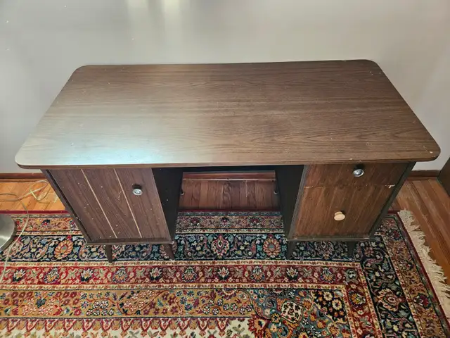 Small desk or sewing table