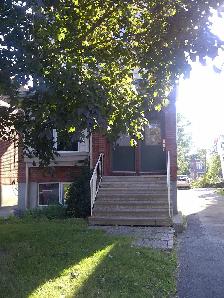 Beautiful Home in Hintonburg