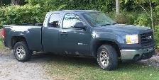 GMC SERRIA (Extended Cab). EXCELLENT 'BULLET PROOF' 3.4  V-6