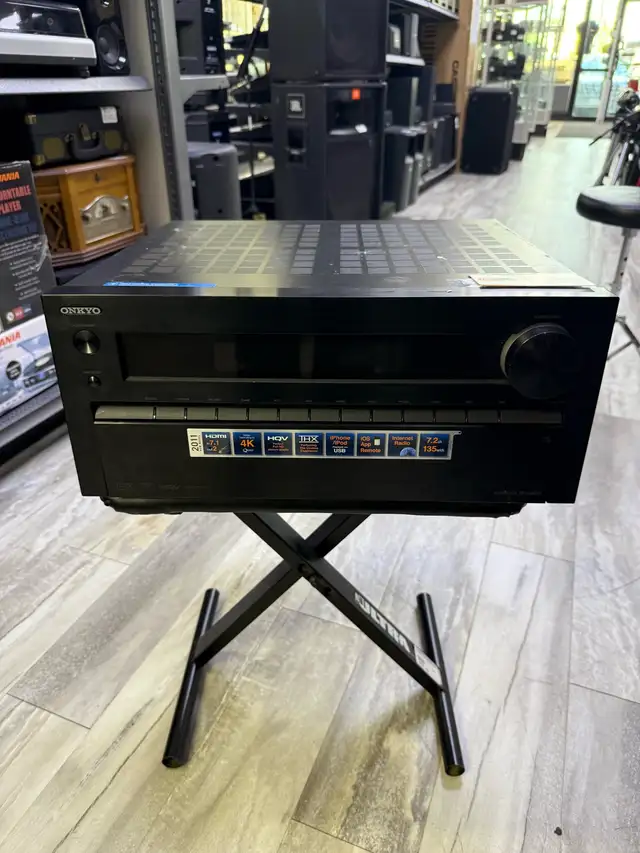 Onkyo TX-NR809 7.2 Channel Amplifier