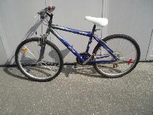 TEEN / ADULT  MOUNTAIN BIKE  - 18 SPEED ( HIGH QUALITY )