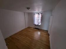 3 Bedroom Apartment in Sandy Hill - Photo 5
