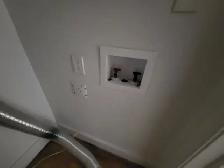 3 Bedroom Apartment in Sandy Hill - Photo 8