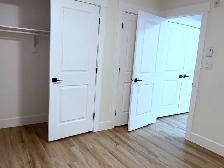 1Bed   DEN, TOP FLOOR w/Balcony, 310-40 Patience, Avail Nov.1 - Photo 12