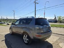 2008 Mitsubishi Outlander 4WD 7 Passenger Leather Heated Seats S - Photo 6