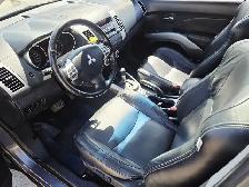 2008 Mitsubishi Outlander 4WD 7 Passenger Leather Heated Seats S - Photo 7