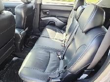 2008 Mitsubishi Outlander 4WD 7 Passenger Leather Heated Seats S - Photo 9