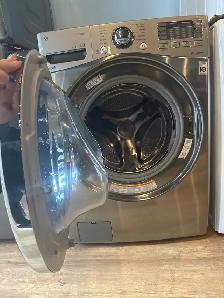 LG "27" Stainless Steel Front Load Washer/Dryer Set - Photo 4