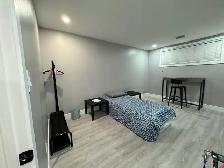 RoomForRent, KingswayMall, RoyalAlex, NAIT, McEwan, DowntownArea - Photo 3