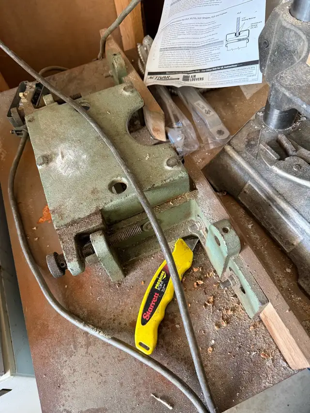 SINGLE SPINDLE SHAPER 3 HP