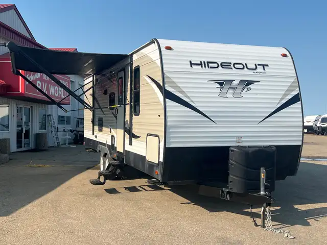 2019 Keystone Hideout 26LHSWE, DOUBLE BUNKS  SPACIOUS