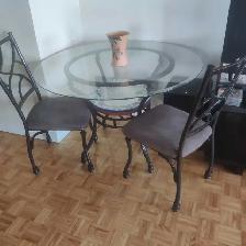 table de diner/dining room table