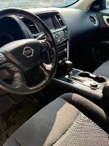 Nissan Pathfinder SV 7 seater SUV - Photo 4
