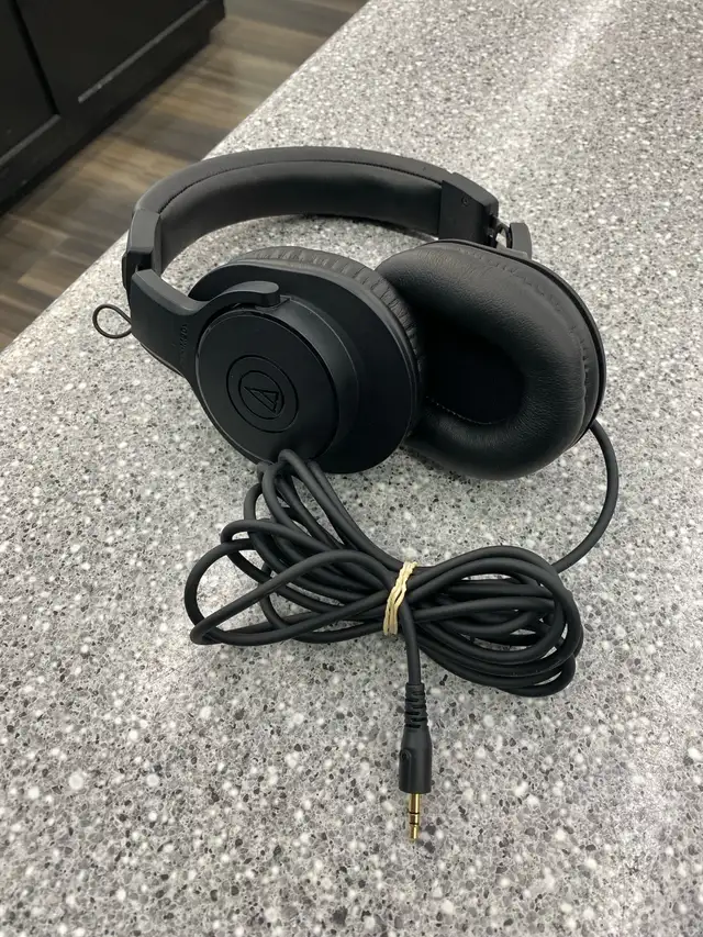Audiotechnica ATH-M20X Headphones