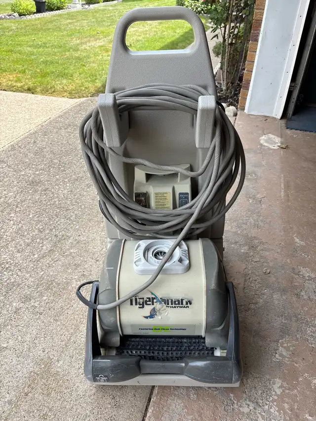 Tiger Shark robotic pool cleaner for parts.