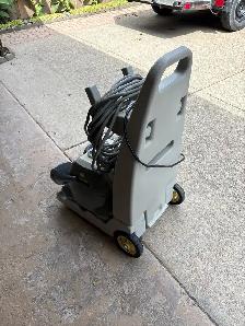 Tiger Shark robotic pool cleaner for parts. - Photo 2