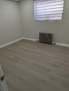 Private Room and Bath - Close to Kennedy Stn/Scarboro GO/TTC - Photo 2
