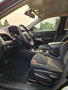 2017 Jeep Cherokee Latitude/North 3.2L V6 4X4 - Photo 5