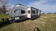2018 Crossroads Zinger 328SBBunk house