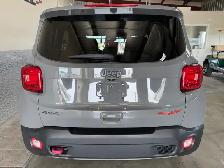 2020 Jeep Renegade Trailhawk / Full Options / Sky Open Air Roof - Photo 4
