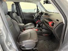 2020 Jeep Renegade Trailhawk / Full Options / Sky Open Air Roof - Photo 7
