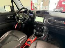 2020 Jeep Renegade Trailhawk / Full Options / Sky Open Air Roof - Photo 10