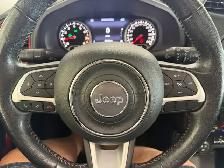 2020 Jeep Renegade Trailhawk / Full Options / Sky Open Air Roof - Photo 23