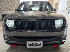 2020 Jeep Renegade Trailhawk / Full Options / Sky Open Air Roof - Photo 29